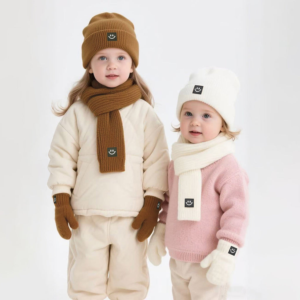 Kids Smiley Face Thick Warm Hat Scarf Gloves Set