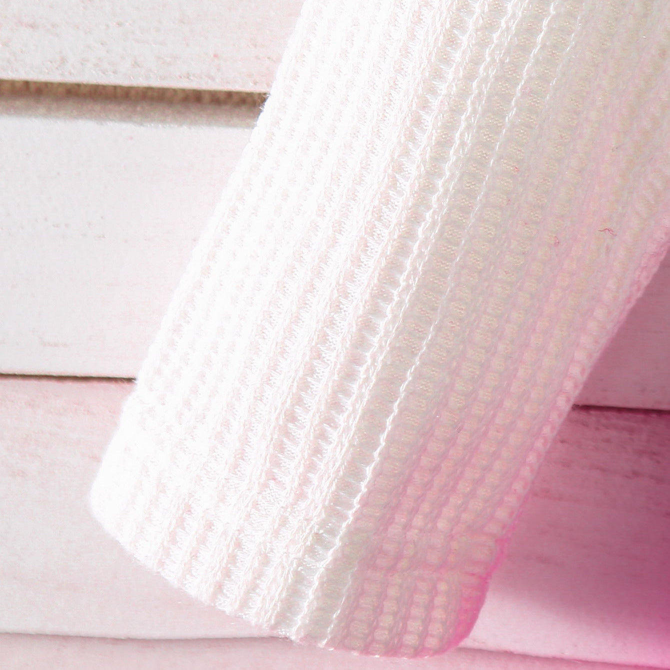 Boutique Girls’ Elegant Floral Pullover Top with Skirt and Beret – 3-Piece Designer Set