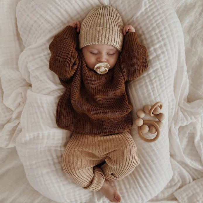 Suéter de punto con cuello redondo suave para bebé y niño pequeño