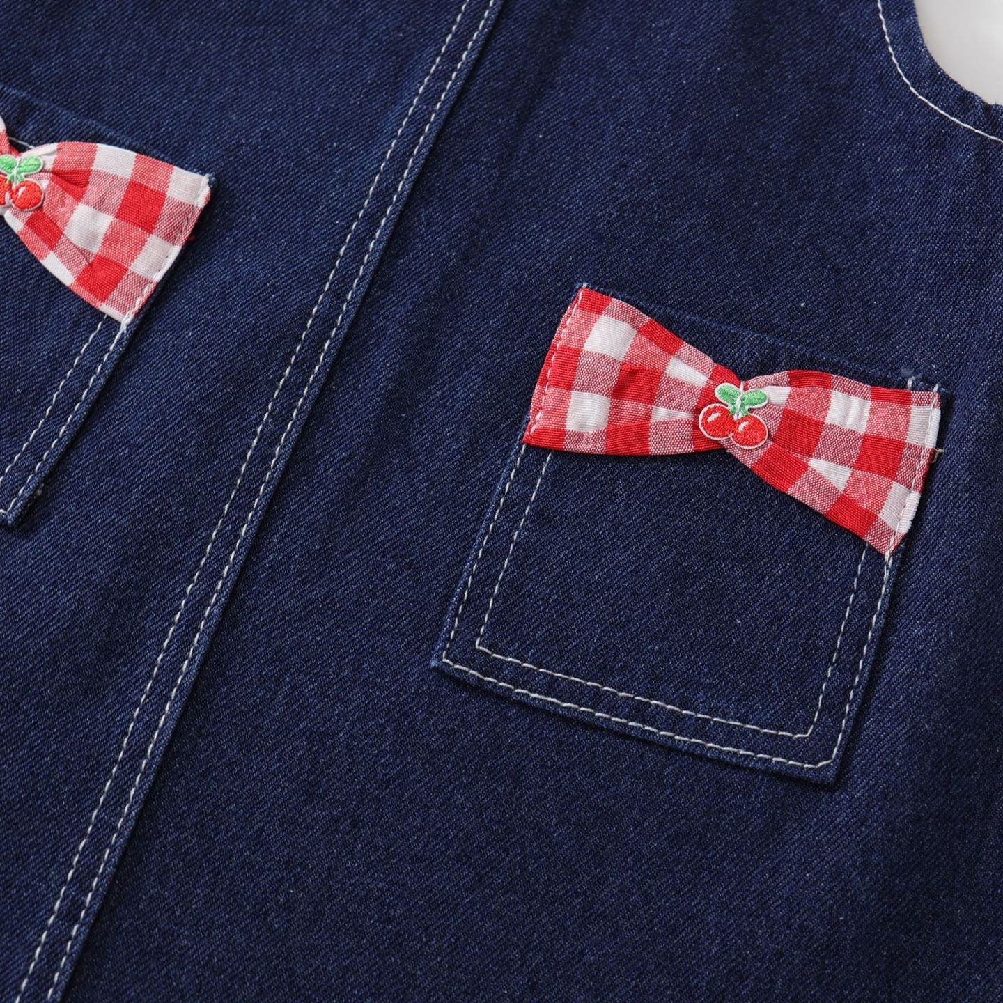 Conjunto de vestido vaquero estilo peto para niñas