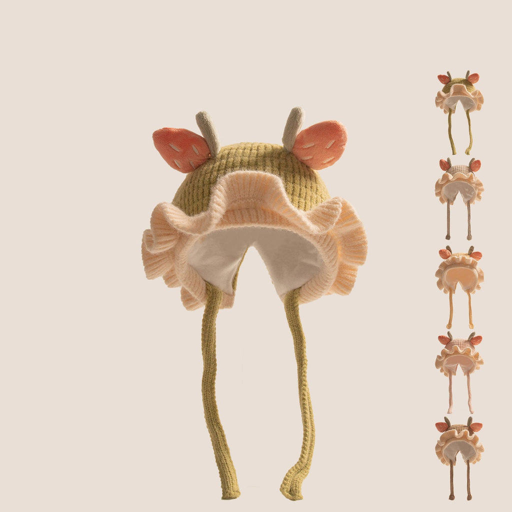 Gorro de bebé con orejeras de punto y ribete de encaje, cálido y adorable.